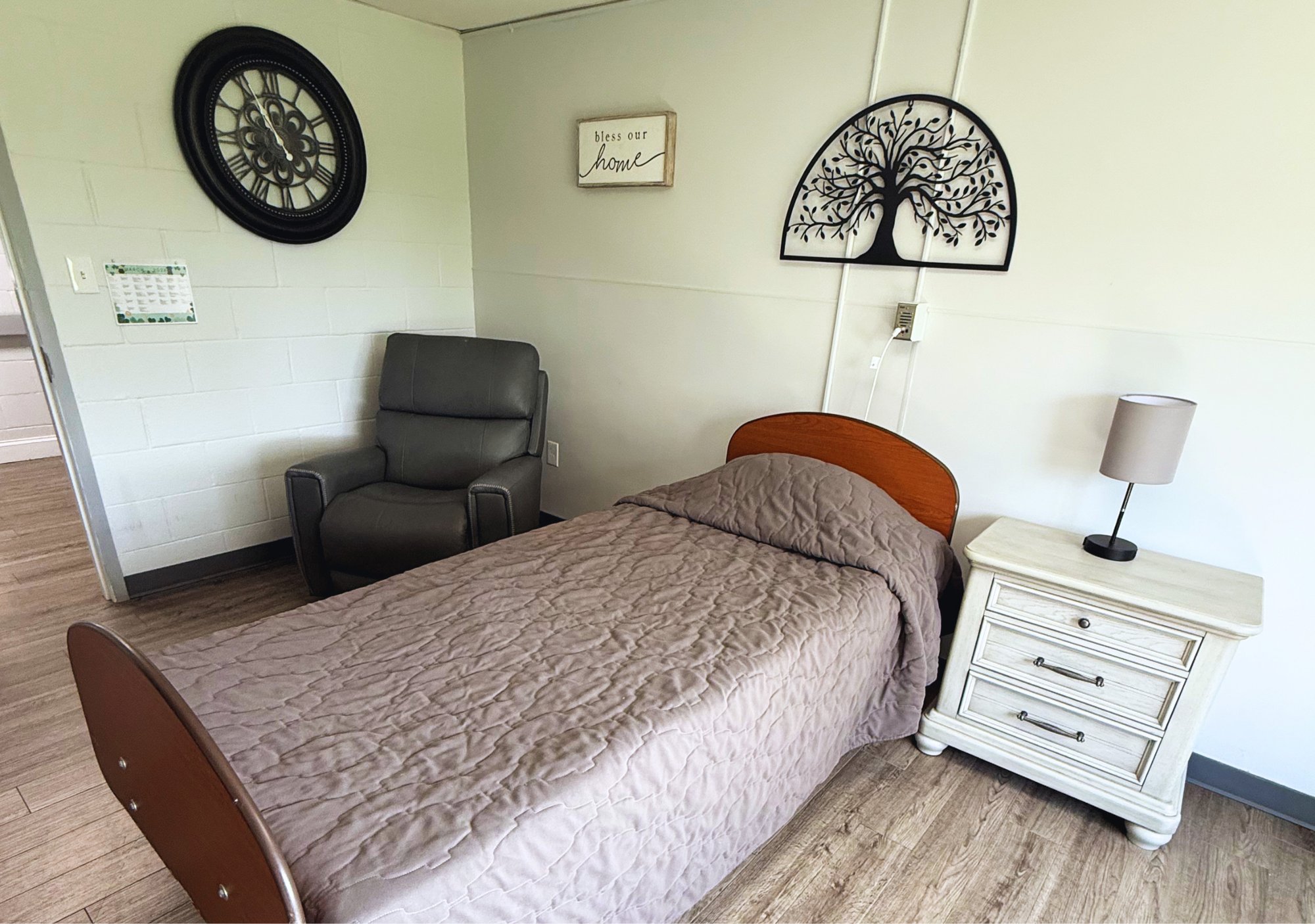 Beaver Dam Resident Room (1)